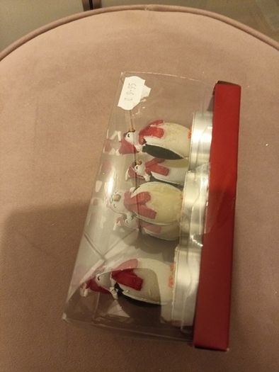 6 Christmas TLight penguin candles