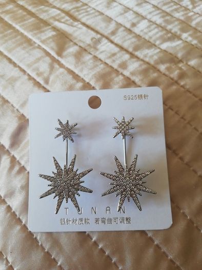 Statement star earrings