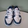 nike runners dunk low size 7.5 uk Image 4