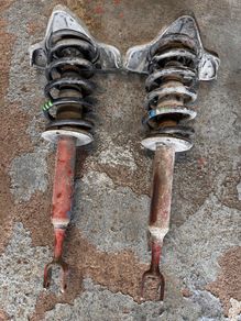 aud a4 b6 shock