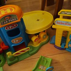 toys