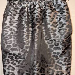 Gorgeous silver leopard print midi skirt from River Island
