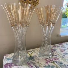 Floating champagne flutes for party/wedding. Bouquet style