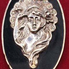 Vintage Ari D Norman 925 brooch