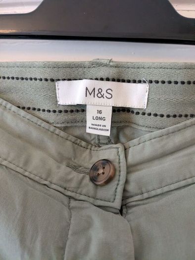 M and S chinos 16L