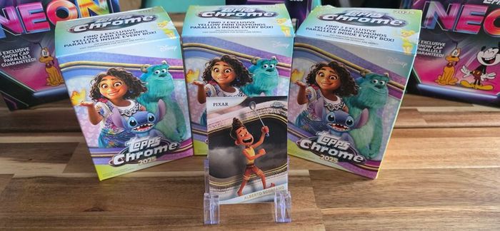 Topps Disney Chrome 2025