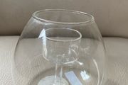 Glass tealight holder