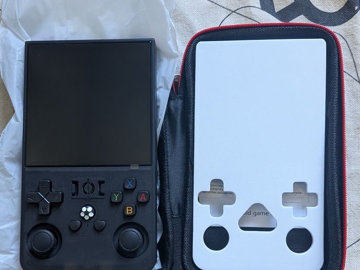 R36Max 128GB Retro Game Console - Price firm - Brand new