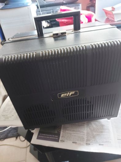 Vintage Eiki Elf NT-1 16mm Sound Film Projector Working Motor Lamp Kowa 11.250mm Lens, in very good condition, not tested