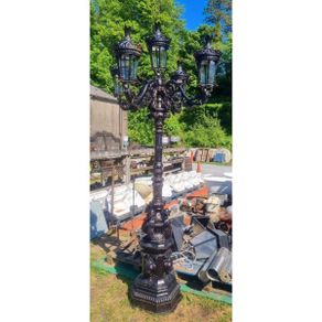 Cast Iron Street Lamp D1075