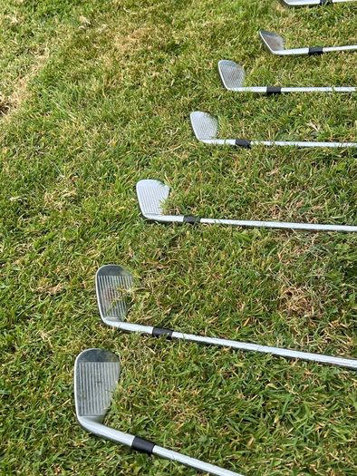 Titleist AP2 710 4-PW (PW is 714)