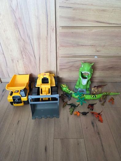 Bundle of kid's mixed toys
