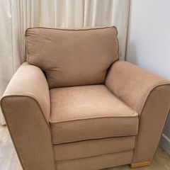 Beige sofa set