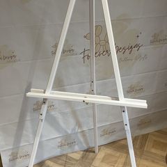 White easel