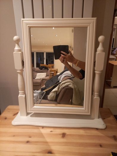 mirror