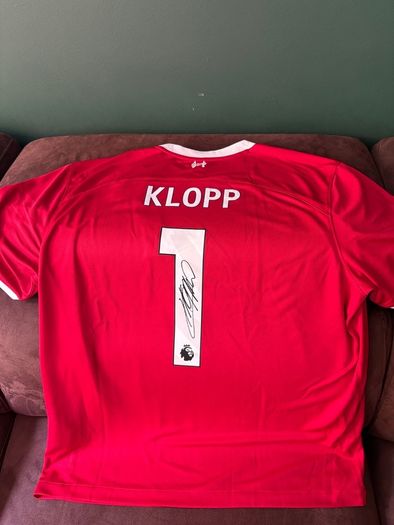 Jurgen Klopp signed Liverpool jersey