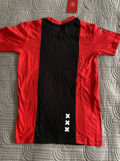 BNWT Ajax t-shirt - Red/Black - Age 12-13