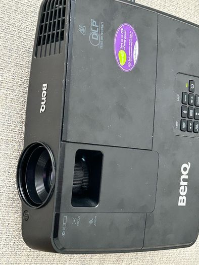 Benq