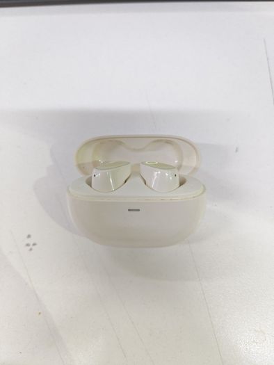 Earbuds