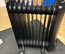 Electric oil heater