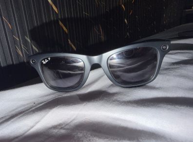Meta Ray-bans 2 - Read Description
