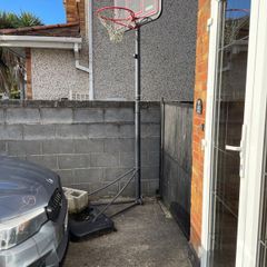 basketball hoop & stand