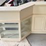 Reception desk Image 2