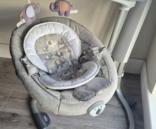 Joie serina swivel chair