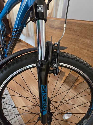 Ridgeback Terrain 2 Adult Bike New Condition