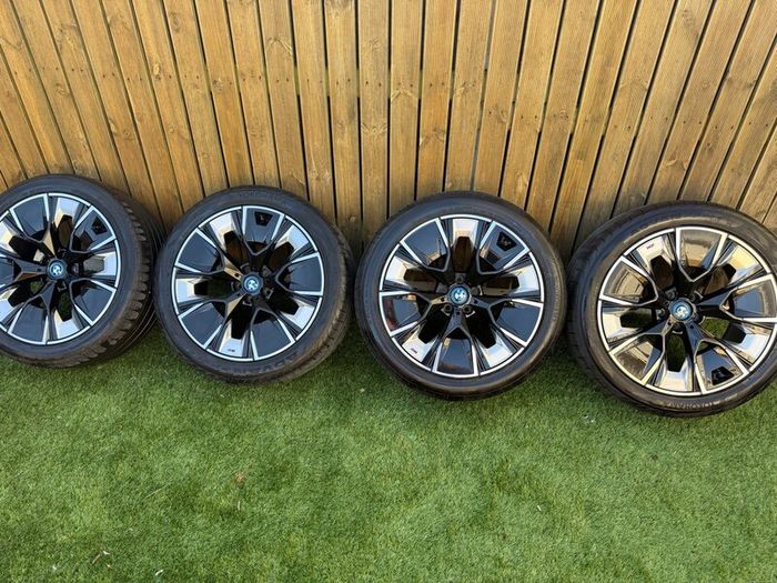 Genuine BMW iX3 20in Style 890M Alloys 5x112
