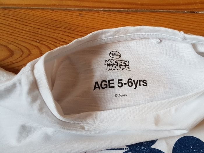 Age 5-6 Disney Mickey Mouse  Teeshirt
