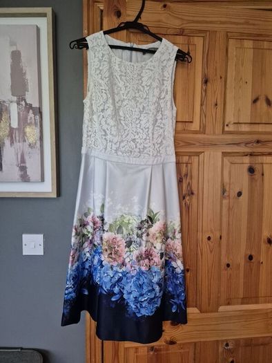 size 10 Dresses