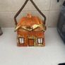 Cottage biscuit holder Image 2