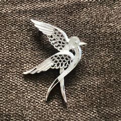 Vintage Brooch Sarah Coventry