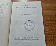 The Heart of the Midlothian. Sir Walter Scott
