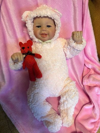 Reborns By Laura.  Baby Bear.  Heavy, weighted Reborn Doll. Welcome to View