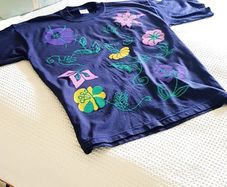 Tee Shirt for Women - Size 16