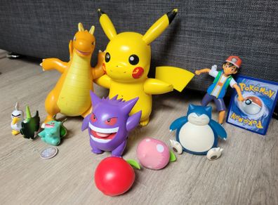 Official Pokemon Figure Bundle