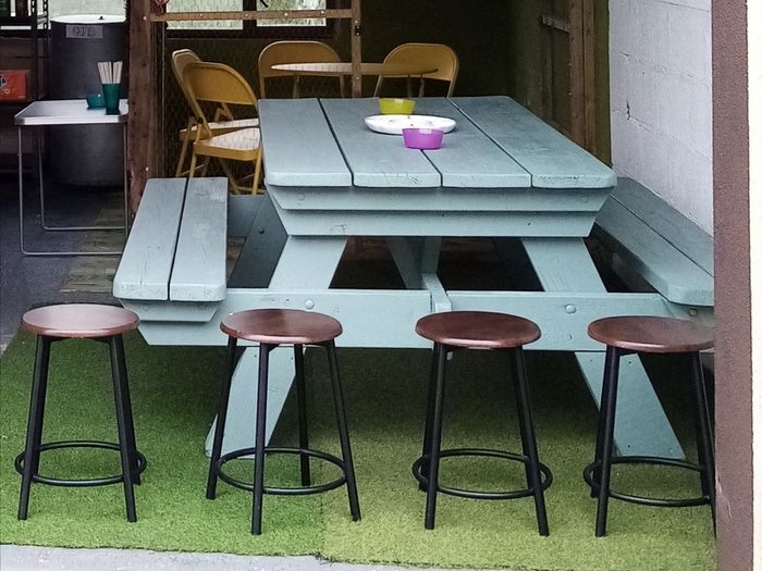 Picnic bench