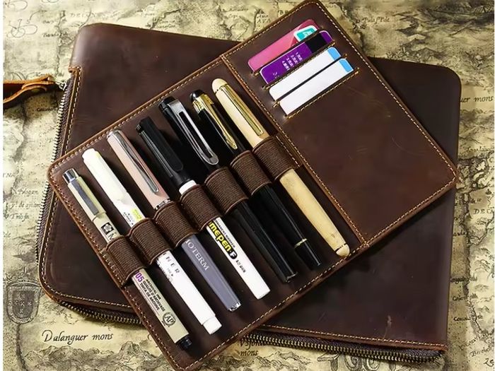 A5 Cowhide Leather zipped organiser with pen and card slots - brand new