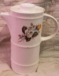 coffee pot Arklow pottery,