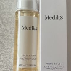 Medik8 Press & Glow daily exfoliating PHA tonic 200ml