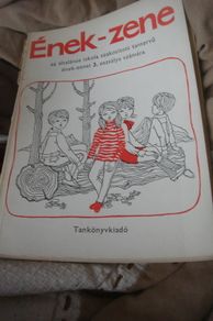Enek Zene printed by Tankonyvkiado