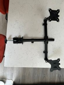 Dual Monitor Mount
