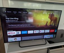 JVC 40 inch tv Smart tv