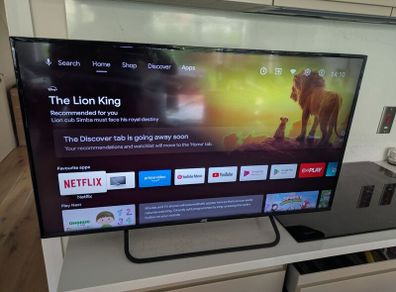 JVC 40 inch tv Smart tv