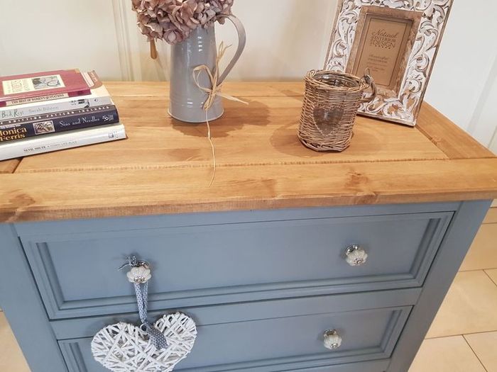 Sideboard/Dresser