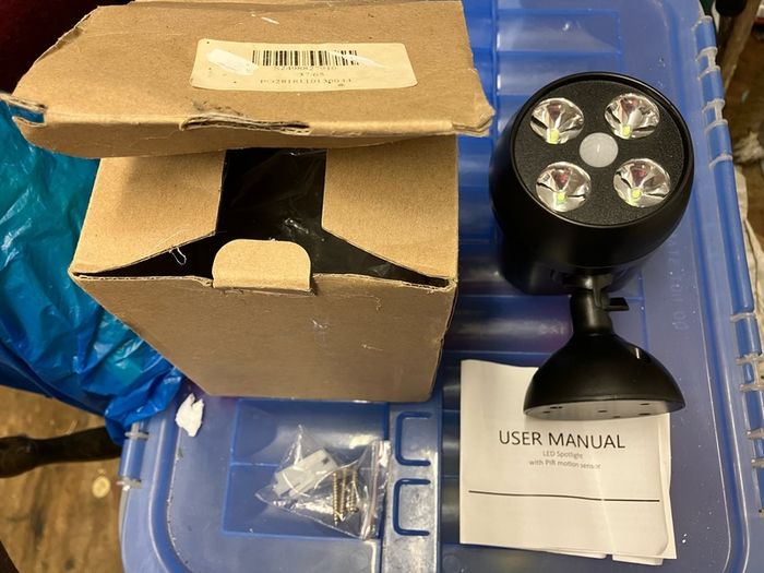 LED Spotlight with PIR motion sensor