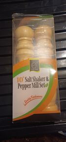 Salt and pepper shaker