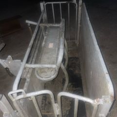 Sheep turnover crate
